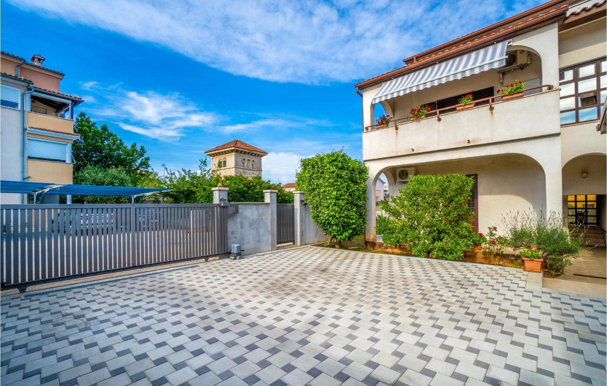 Awesome Apartment In Pula With Wifi Exterior foto