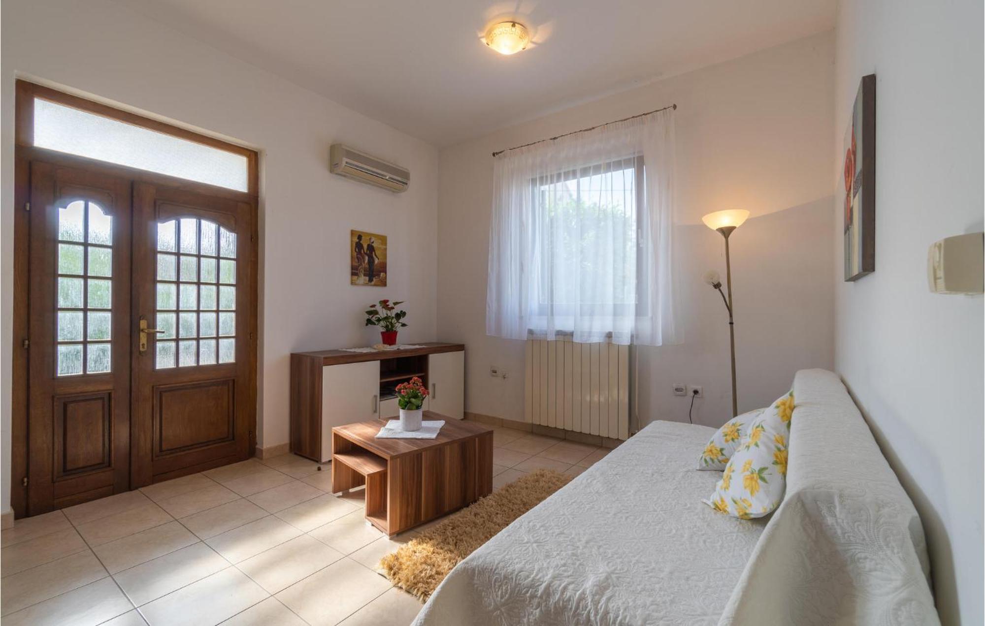 Awesome Apartment In Pula With Wifi Exterior foto
